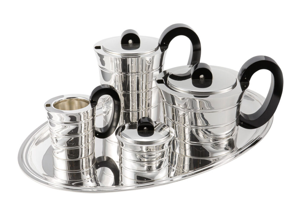 Puiforcat Paris. Kaffee- & Teeservice auf Tablett EPSILON, 5-tlg., 925er. Re-Edition € 16.400,00